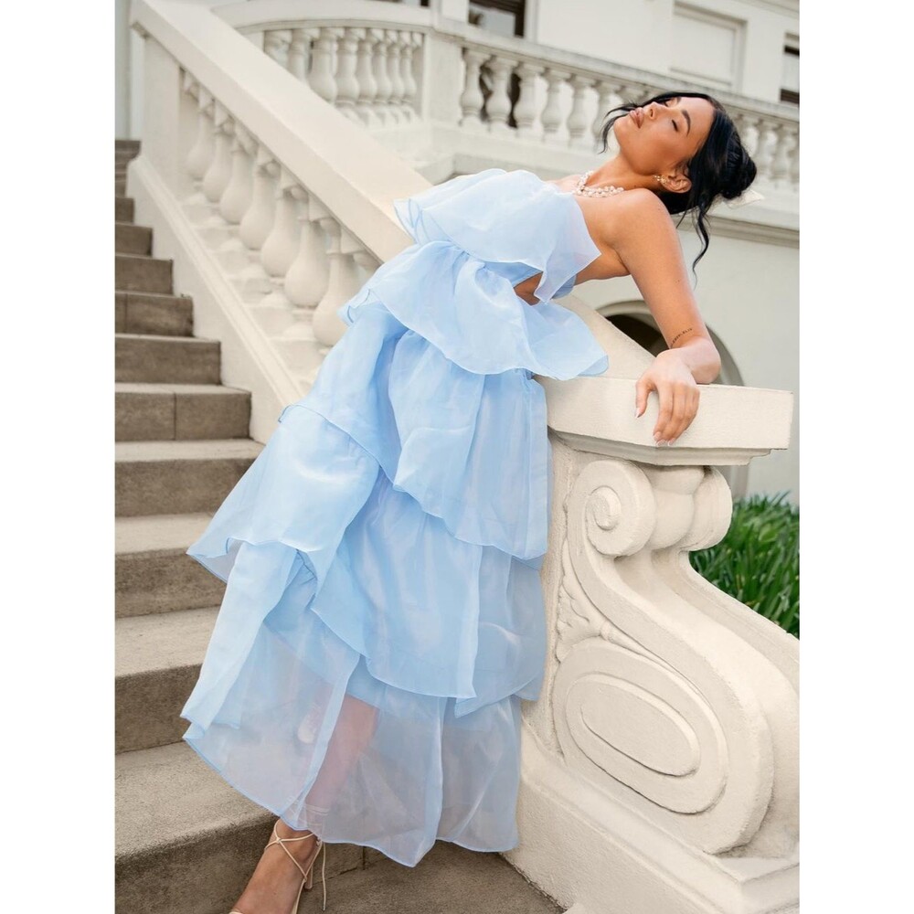 🇺🇸 BOGO 🇺🇸 Selfie Leslie Behati Tiered Layer Midi Dress Blue
